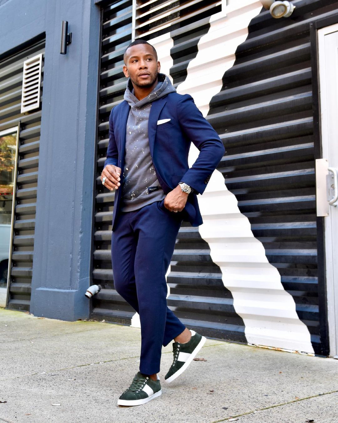 Effortlessly Chic: Perfect Fall Layering for Men