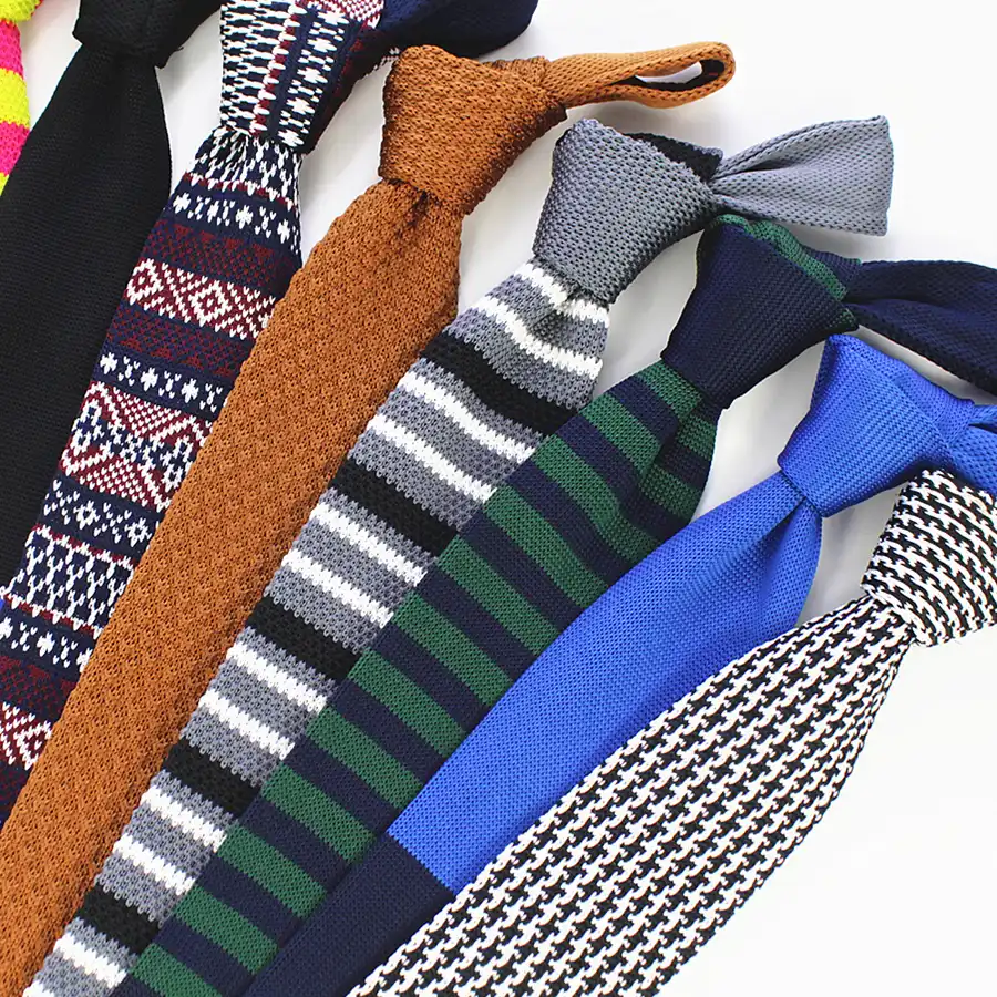 Stylish Blue Polka Dot Necktie