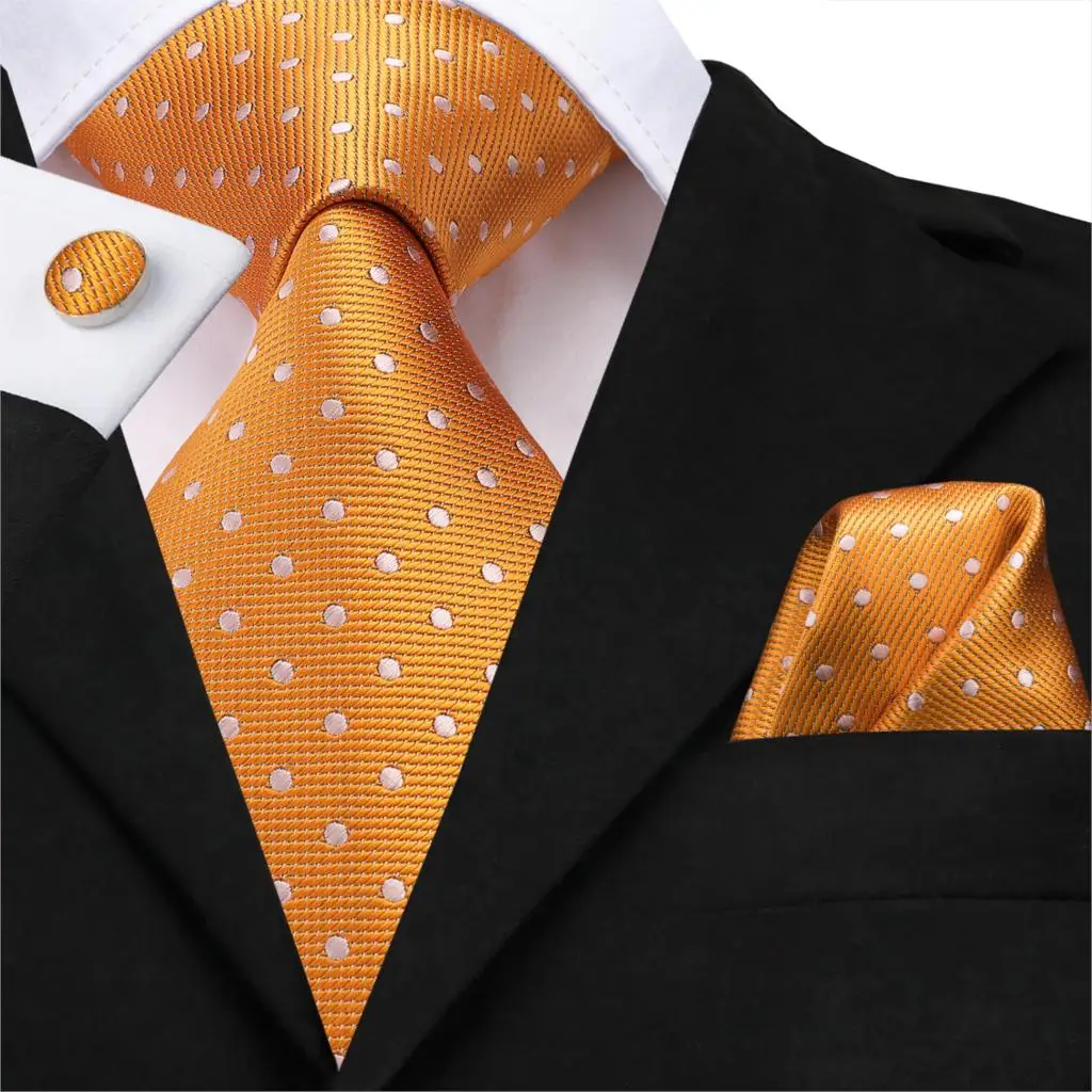 Classic Silk Tie with Solid Dots for Business Wear