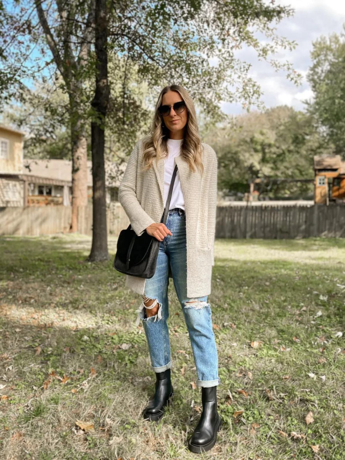 Chic Fall Layers: Cardigan & Chelsea Boot Ensemble