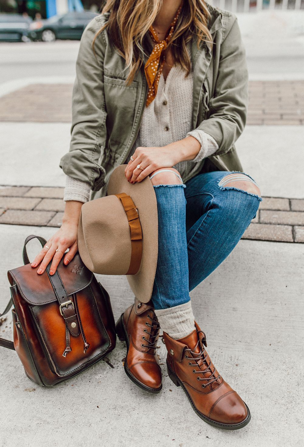 Chic and Effortless: A Stylish Fall Ensemble