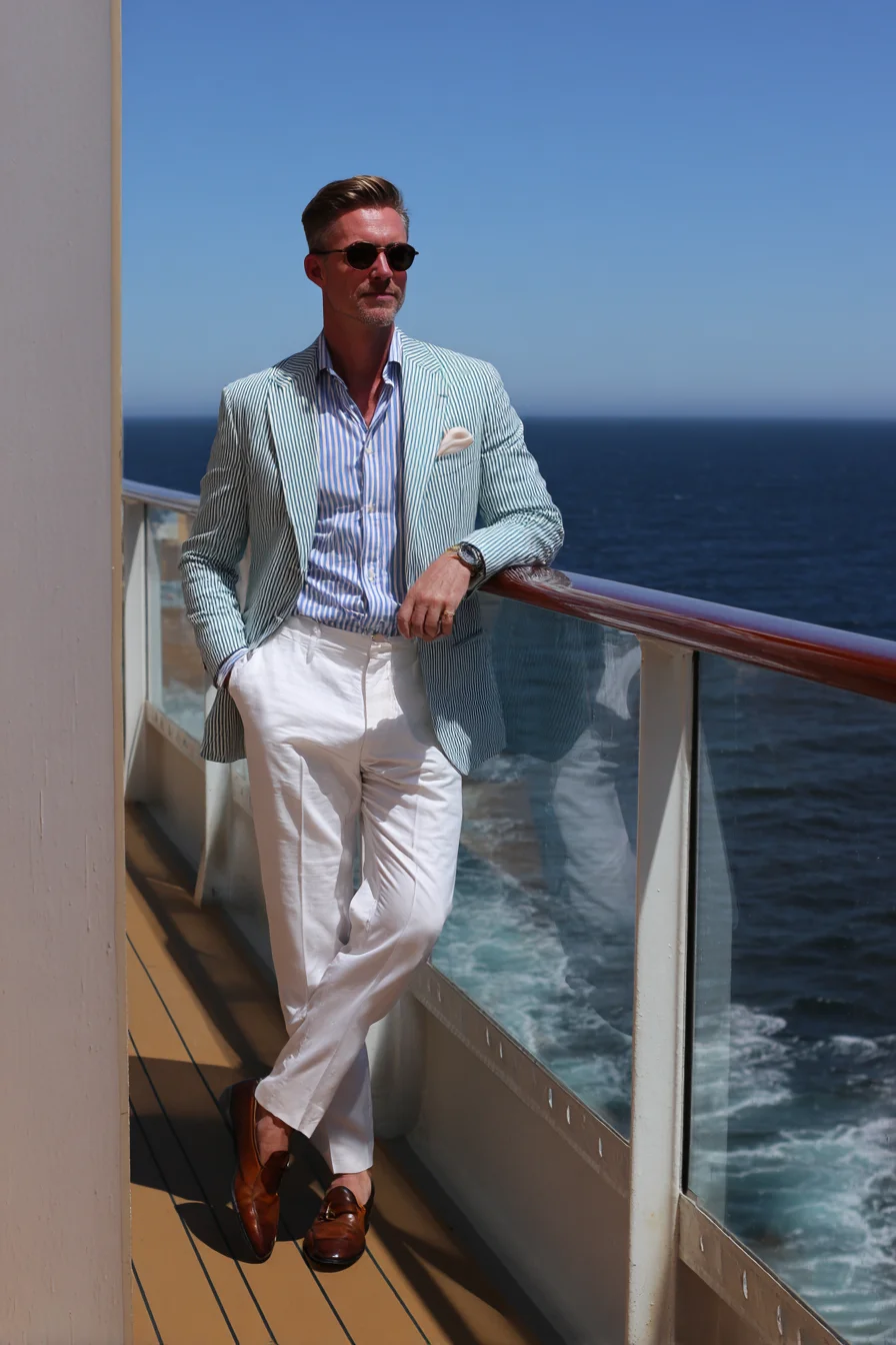 Smart-Casual Summer: Seersucker Blazer with White Linen Trousers for Men